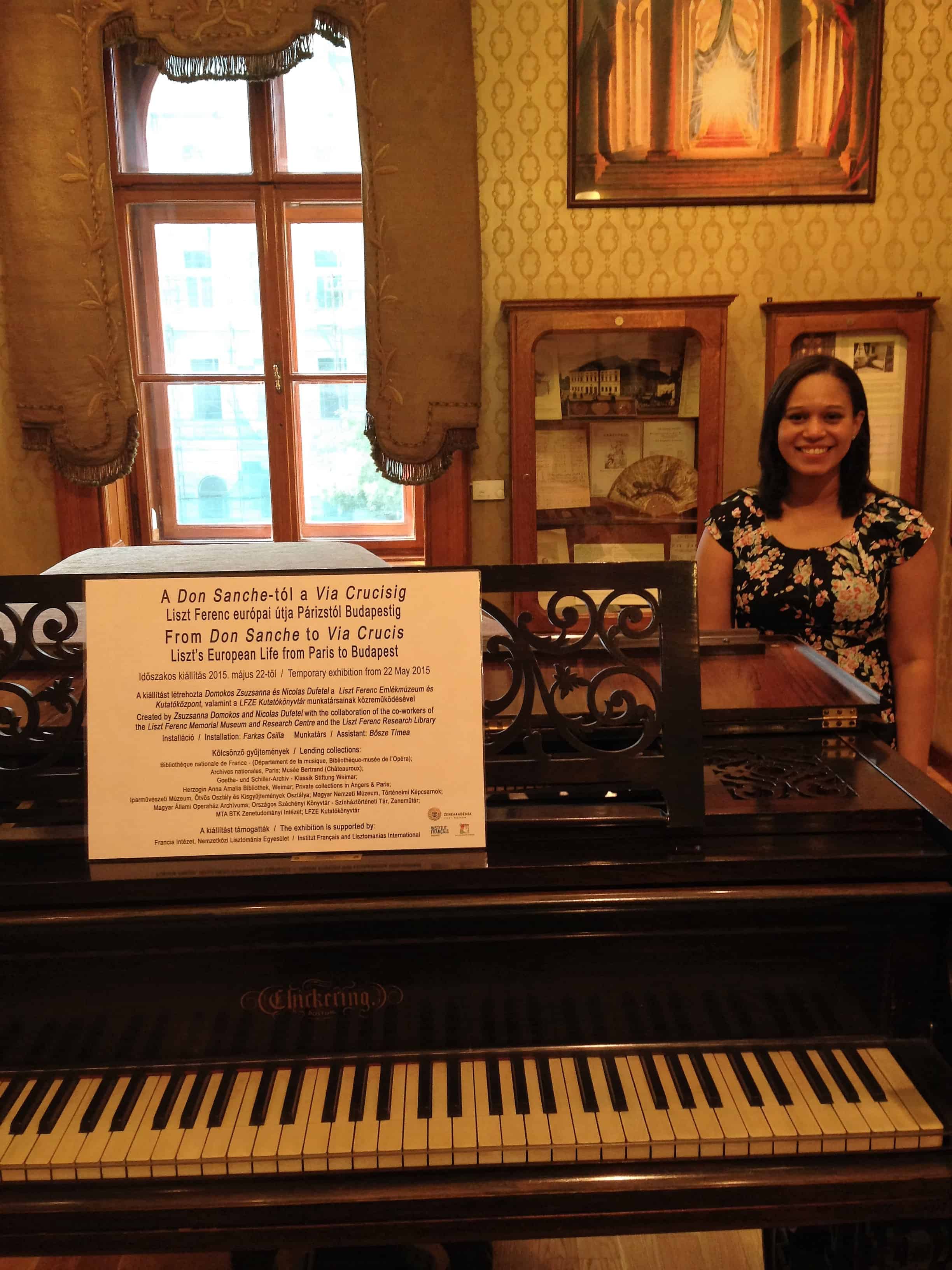 Piano exposto no Museu de Liszt