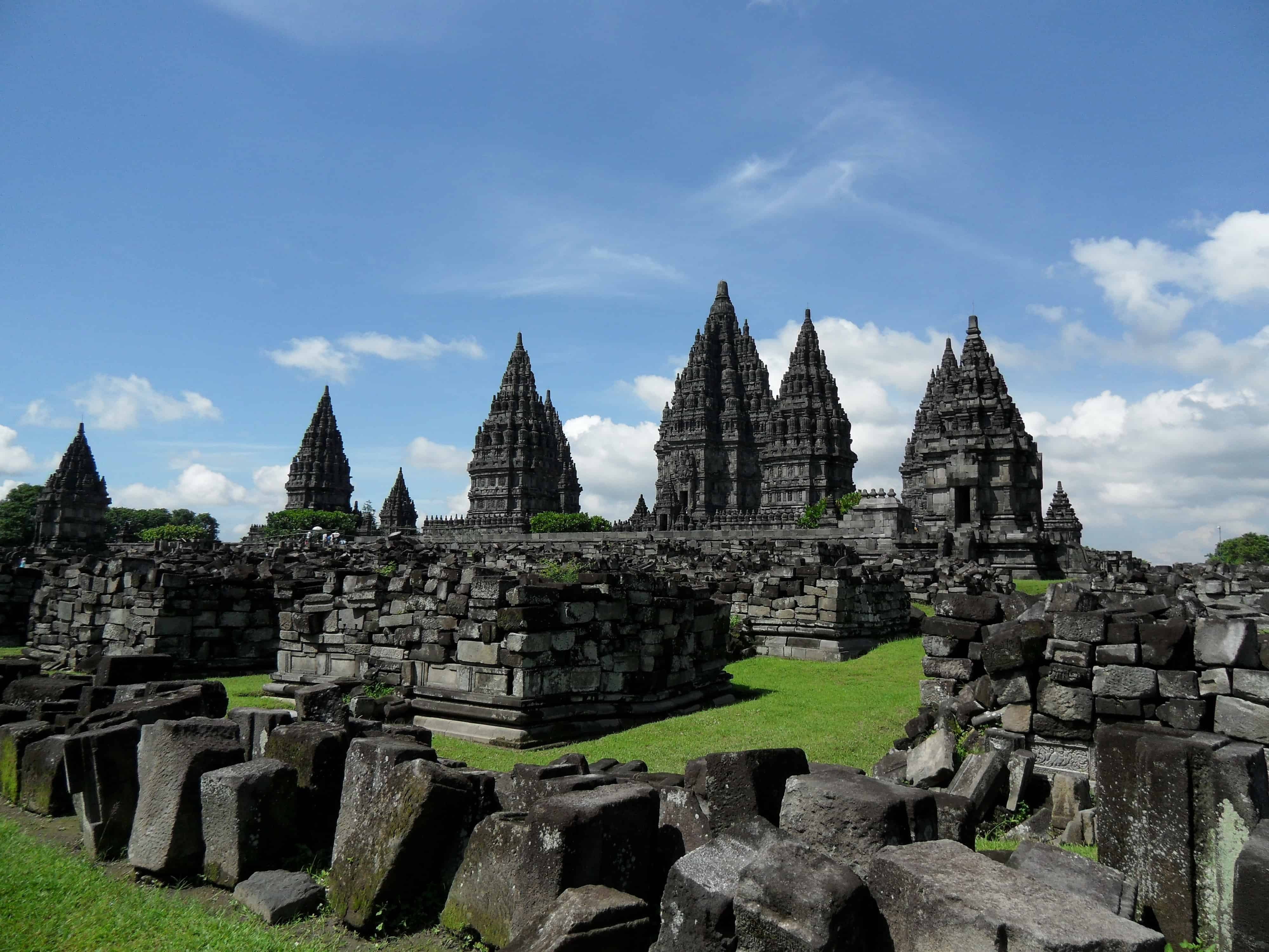Templo hindu na Indonésia